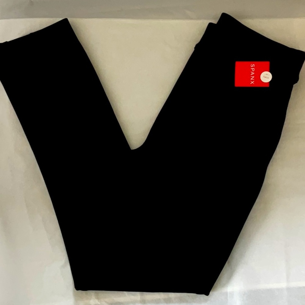 Spanx  Backseam skinny in ponte. Classic black in size S/P tall. Inseam is 28”